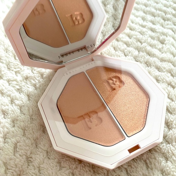 Fenty Beauty Killawatt Freestyle Highlighter: Mean Money/Hu$tla Baby - Picture 3 of 5